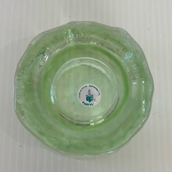 Partylite Iceland Green Textured Glass Round Tealight Votive Candle Holder - Picture 3 of 6